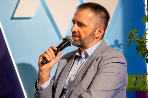 Pilnie potrzebny fact-checking. Jak walczyć z dezinformacją w sieci?